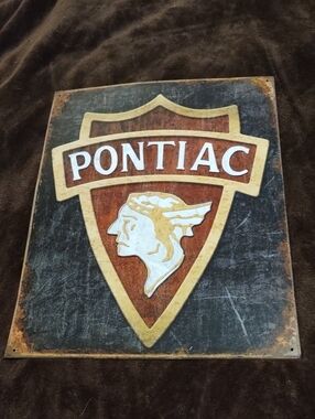 General Motors Aunthetic Pontiac Reproduction Sign